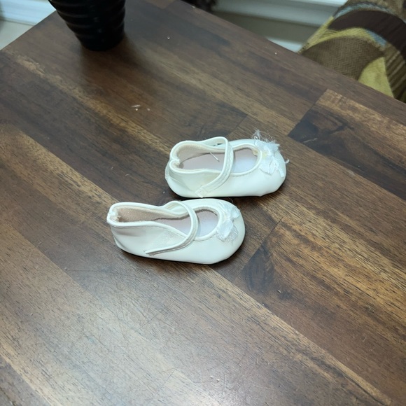 RETIRED American Girl Maryellen Cherry Outfit - Picture 5 of 8